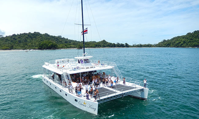 catamaran cruise in costa rica
